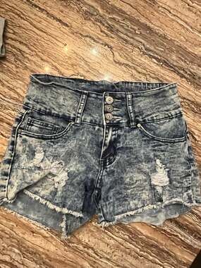 AQ High-Waisted Acid Wash Distressed Denim Shorts with Raw Hem 7